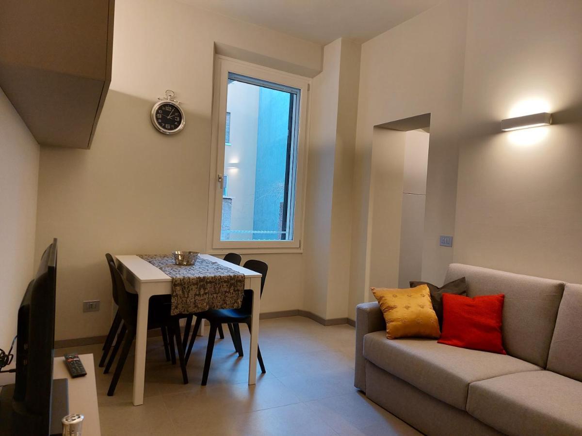 The 6 Apartments Rimini Eksteriør billede