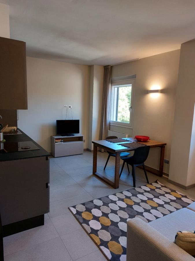 The 6 Apartments Rimini Eksteriør billede