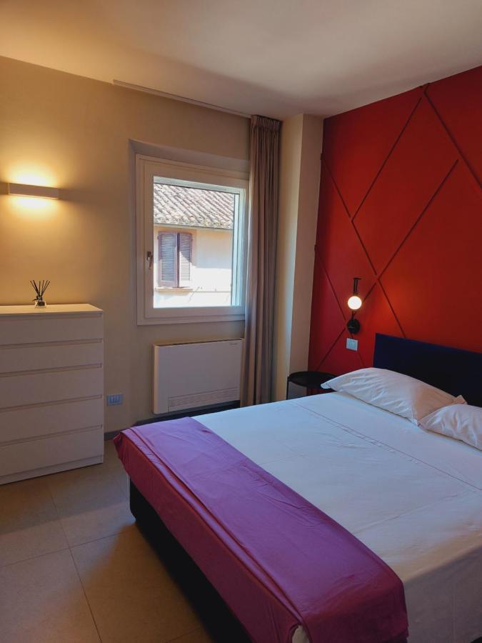 The 6 Apartments Rimini Eksteriør billede